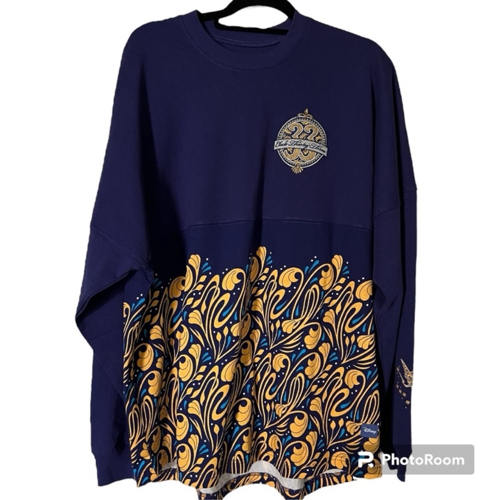 Club 33 2024 Disneyland Alfred collection spirit jersey Tinker Bell Size M NWT